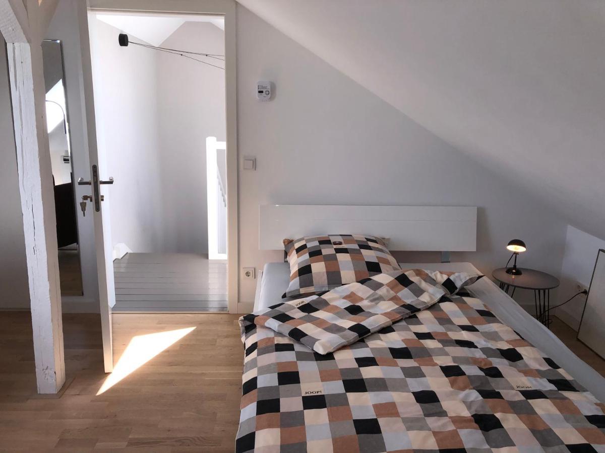 Privatzimmer Schoenfelder Appartement Düsseldorf Buitenkant foto