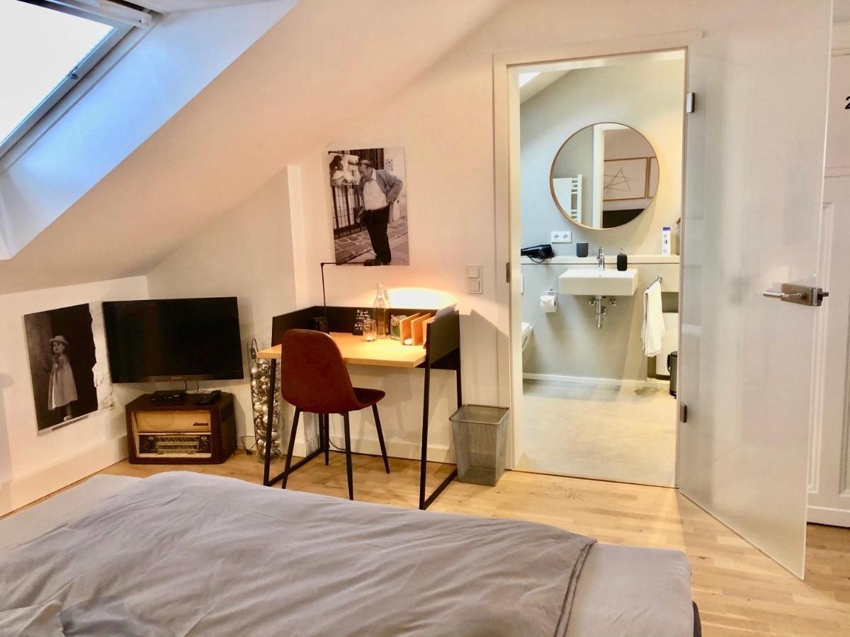 Privatzimmer Schoenfelder Düsseldorf Buitenkant foto