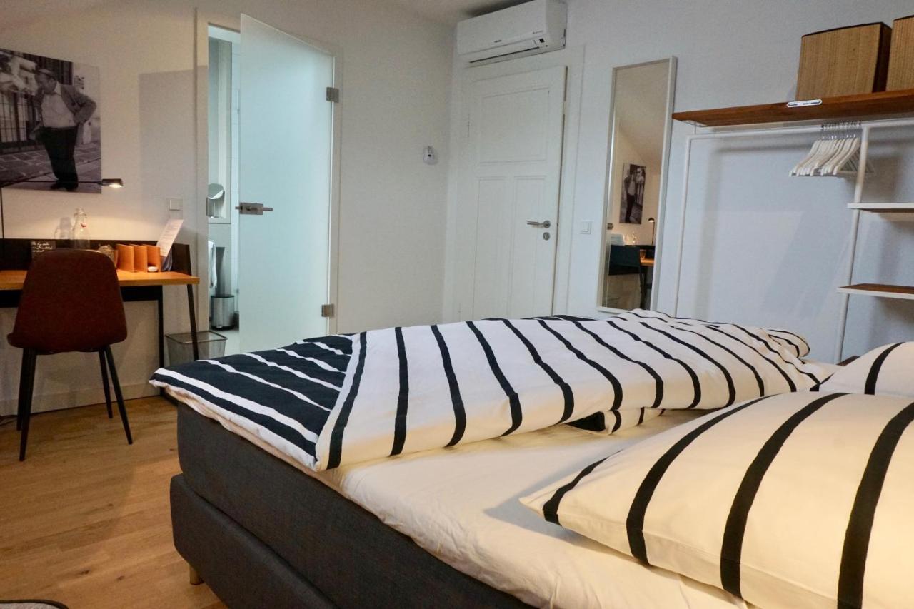 Privatzimmer Schoenfelder Appartement Düsseldorf Buitenkant foto