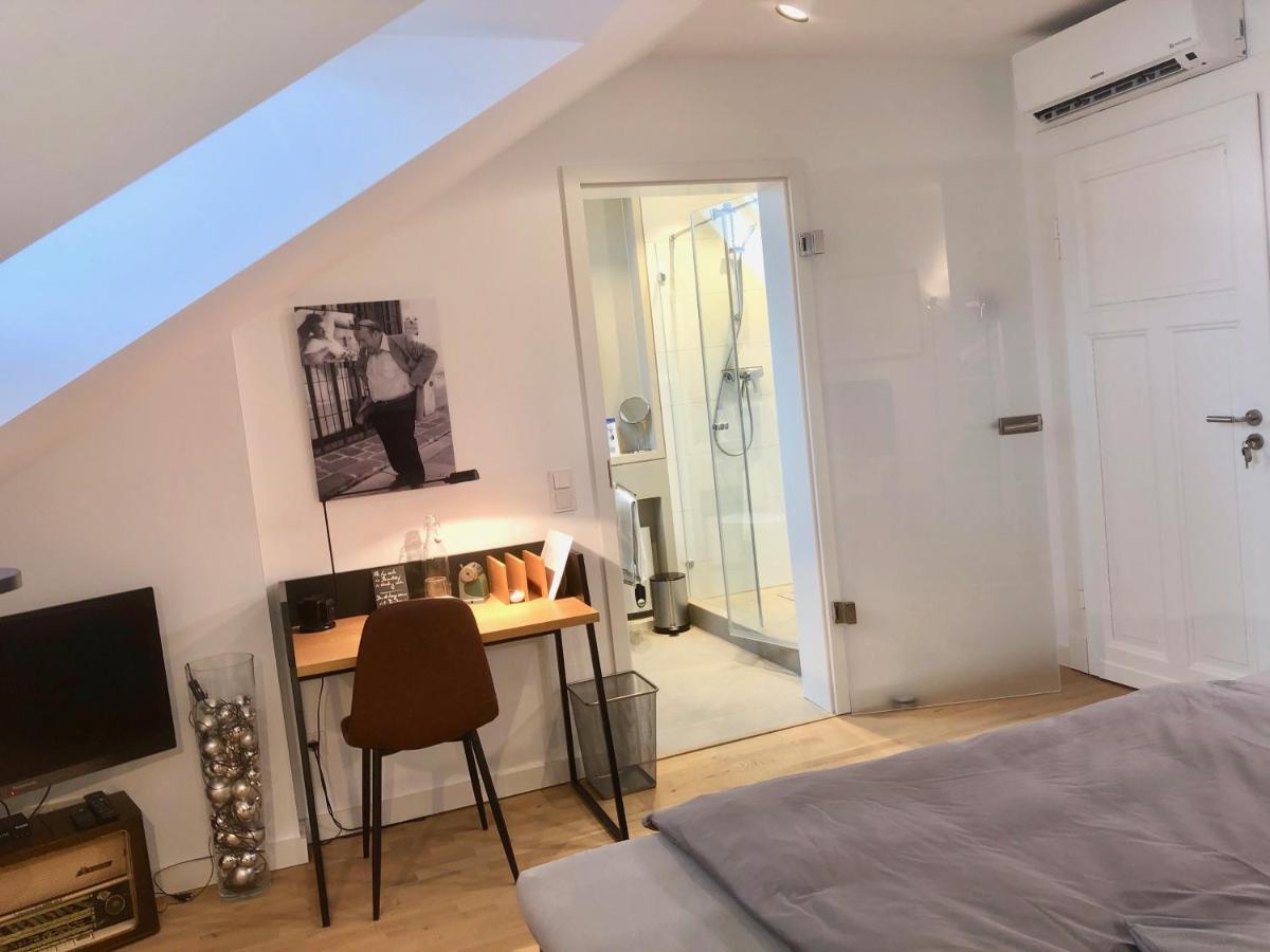 Privatzimmer Schoenfelder Düsseldorf Buitenkant foto
