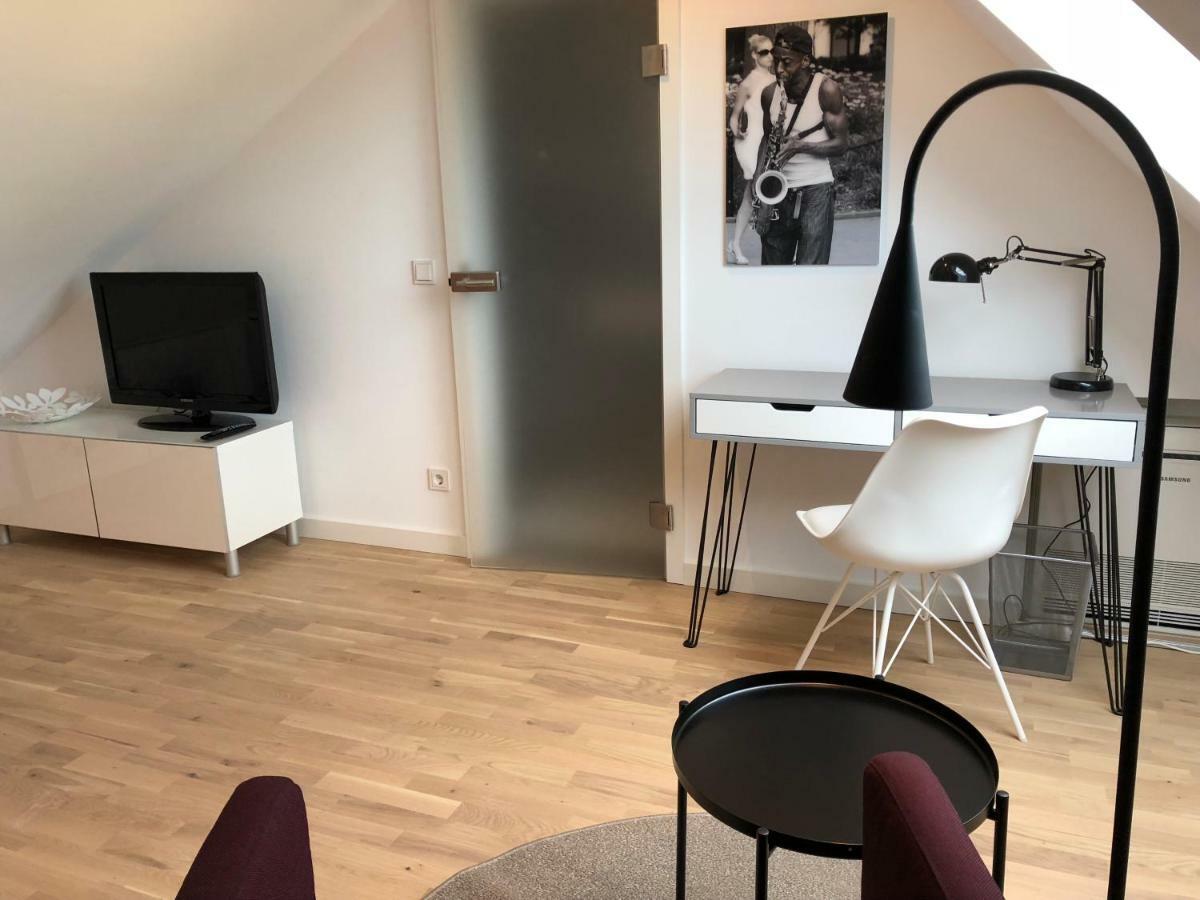 Privatzimmer Schoenfelder Düsseldorf Buitenkant foto